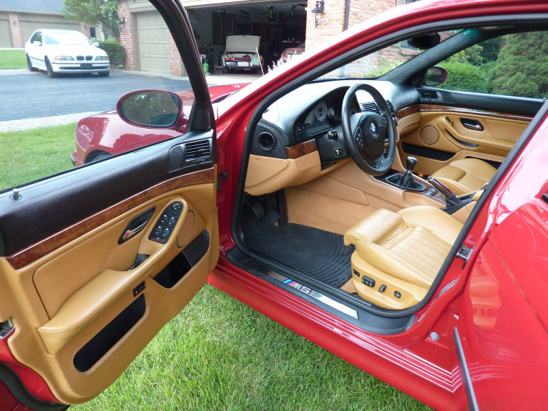 Illustration for article titled You Can Buy The Best BMW M5 Ever Made For The Price Of A Nissan Versa